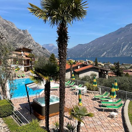 Appartamenti Villa Clivia Limone sul Garda Exterior foto