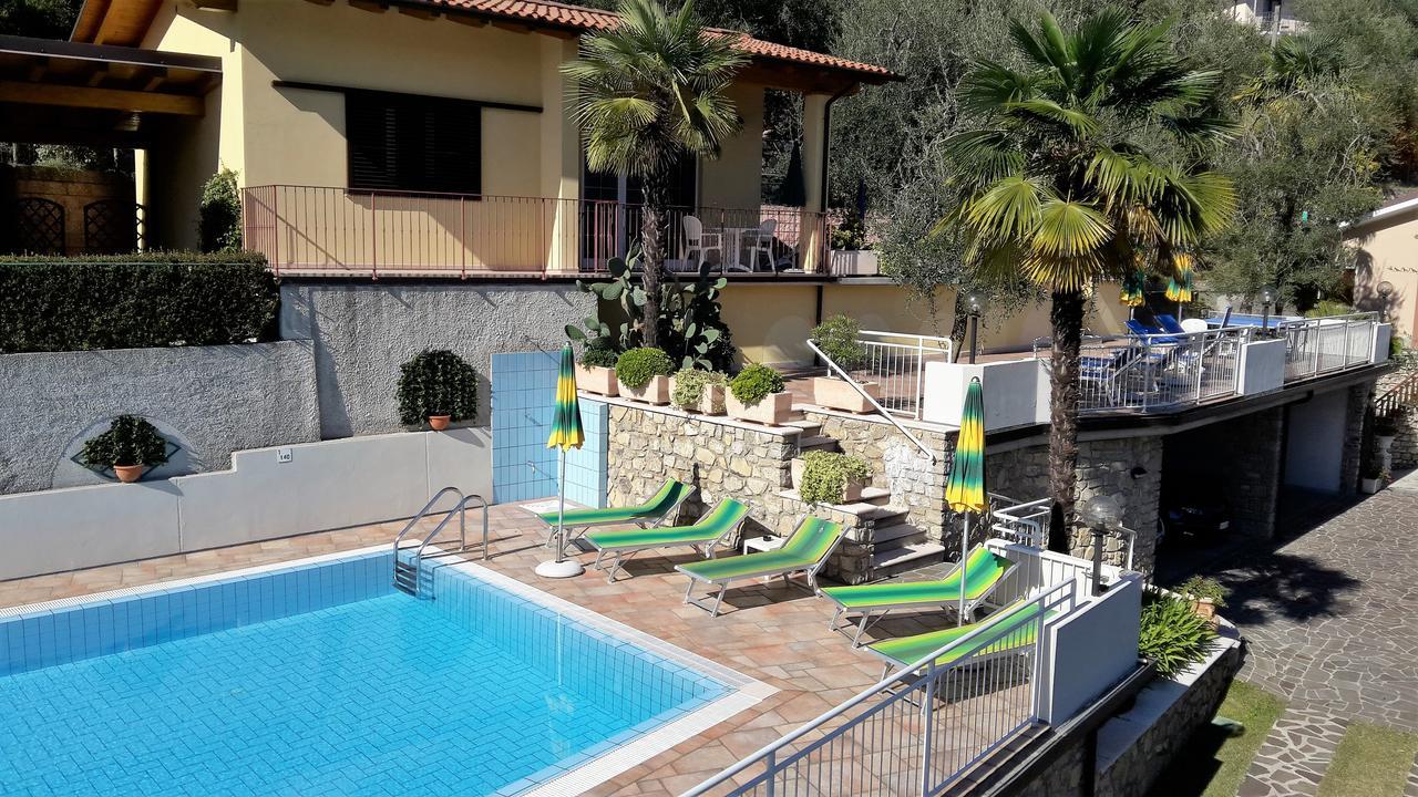Appartamenti Villa Clivia Limone sul Garda Exterior foto